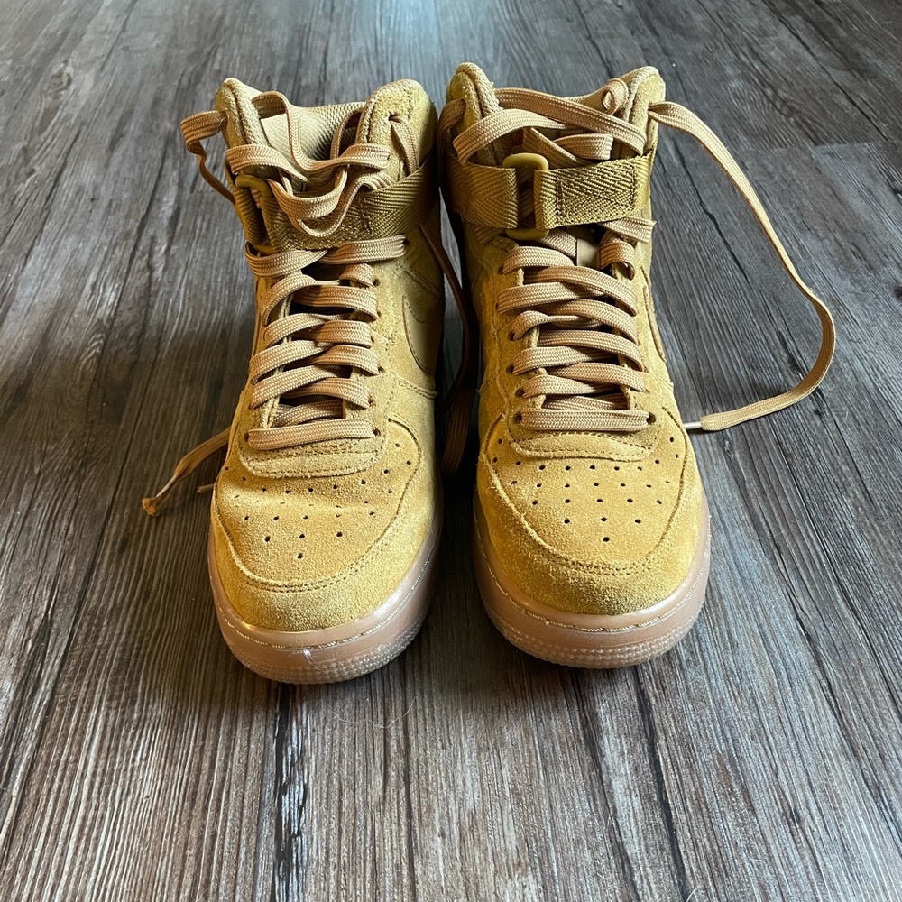 Nike Air Force 1 High - Wheat